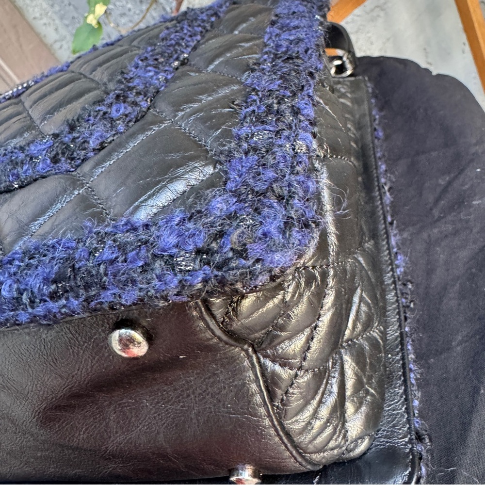 Chanel Calf Leather & Tweed Grand Shopping Secrets Tote - Picture 11 of 14